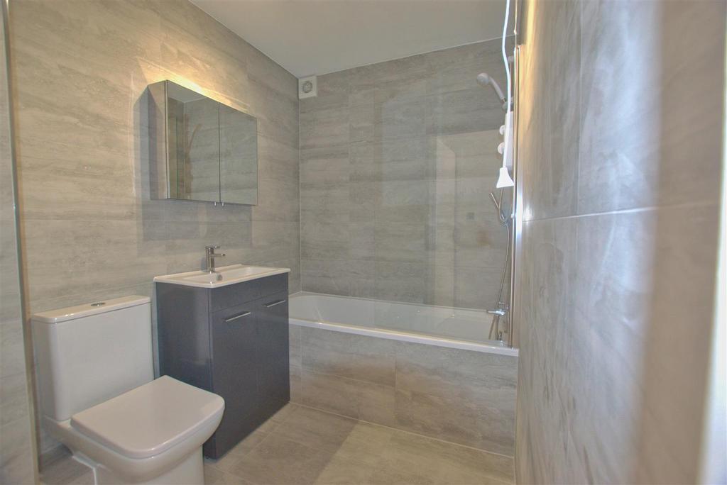Bathroom in Pixio.jpg