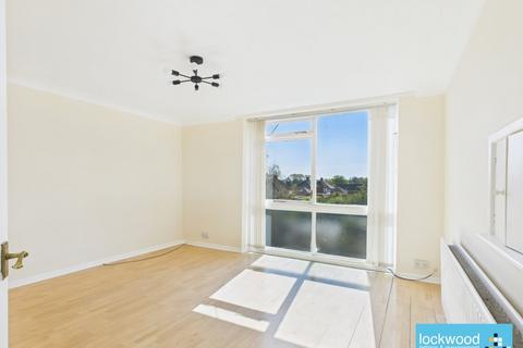 undefined, Edward Way, Ashford