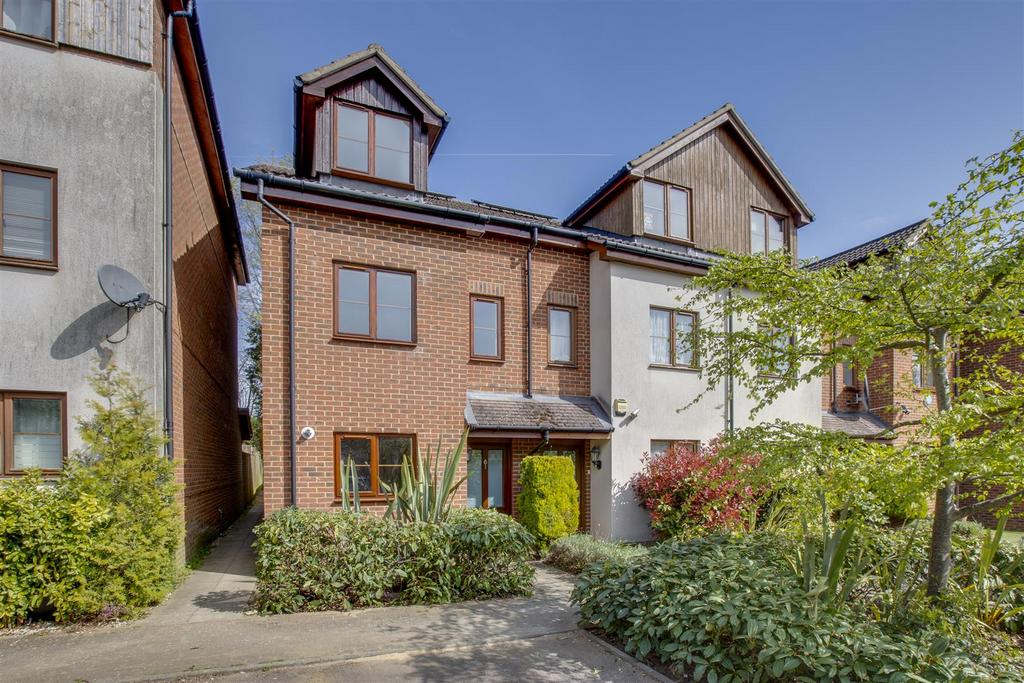 61 John North Close, HP11 1 FQ-14.jpg