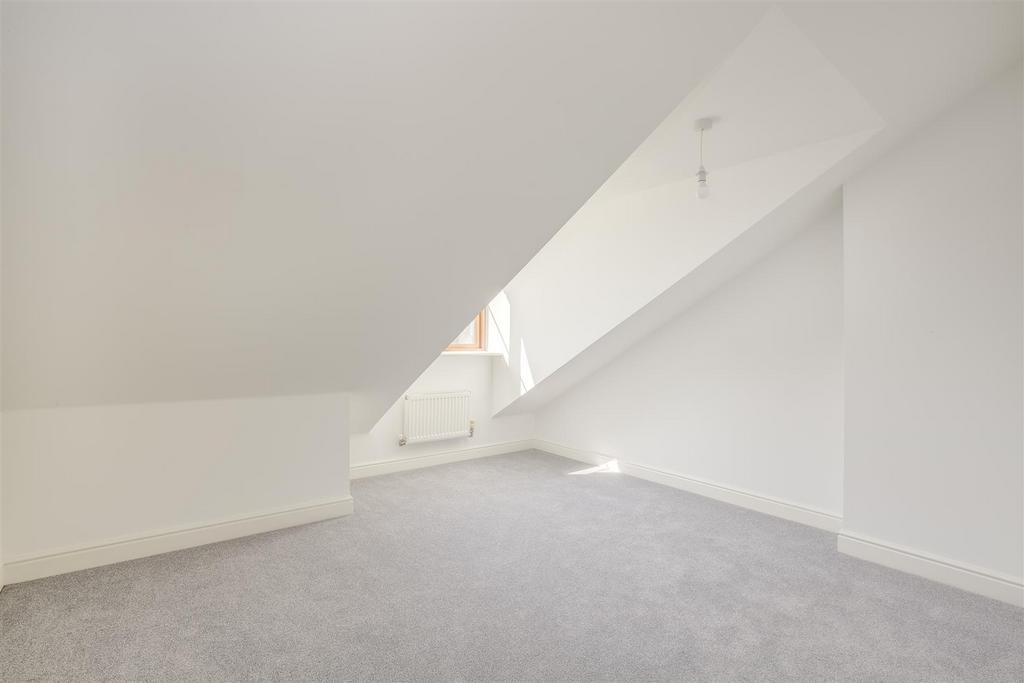 61 John North Close, HP11 1 FQ-3.jpg