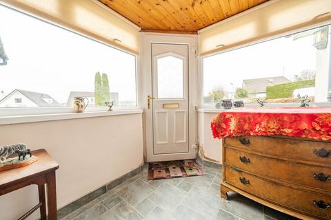 10 Abbey Drive, Natland, Kendal, LA9 7QN