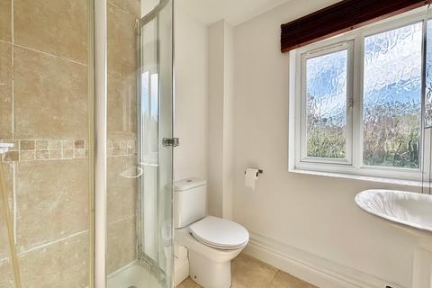 65a Cooden Drive, Bexhill-on-sea, TN39 3AY