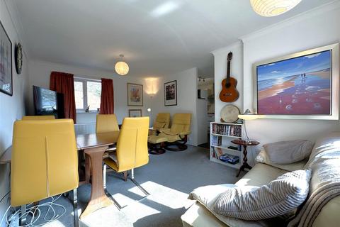 2 bedroom coach house for sale, Bede House Court, Newark