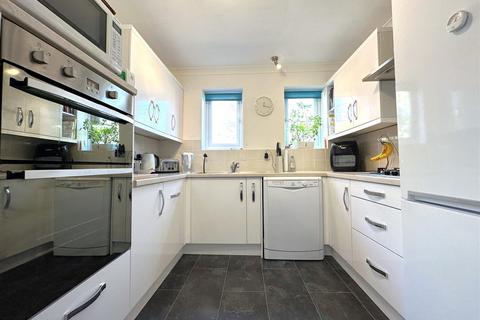 2 bedroom coach house for sale, Bede House Court, Newark