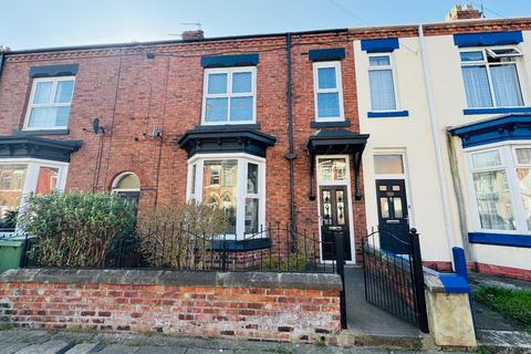 34 Arncliffe Gardens, Hartlepool, TS26 9JG