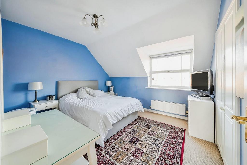 Master bedroom.jpg