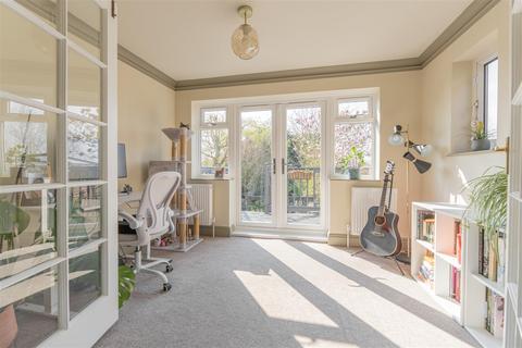 16 Beckman Road, Stourbridge, DY9 0TZ