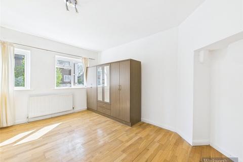 2 bedroom apartment to rent, Chiltern Drive, Surbiton KT5