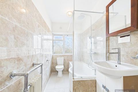 2 bedroom apartment to rent, Chiltern Drive, Surbiton KT5