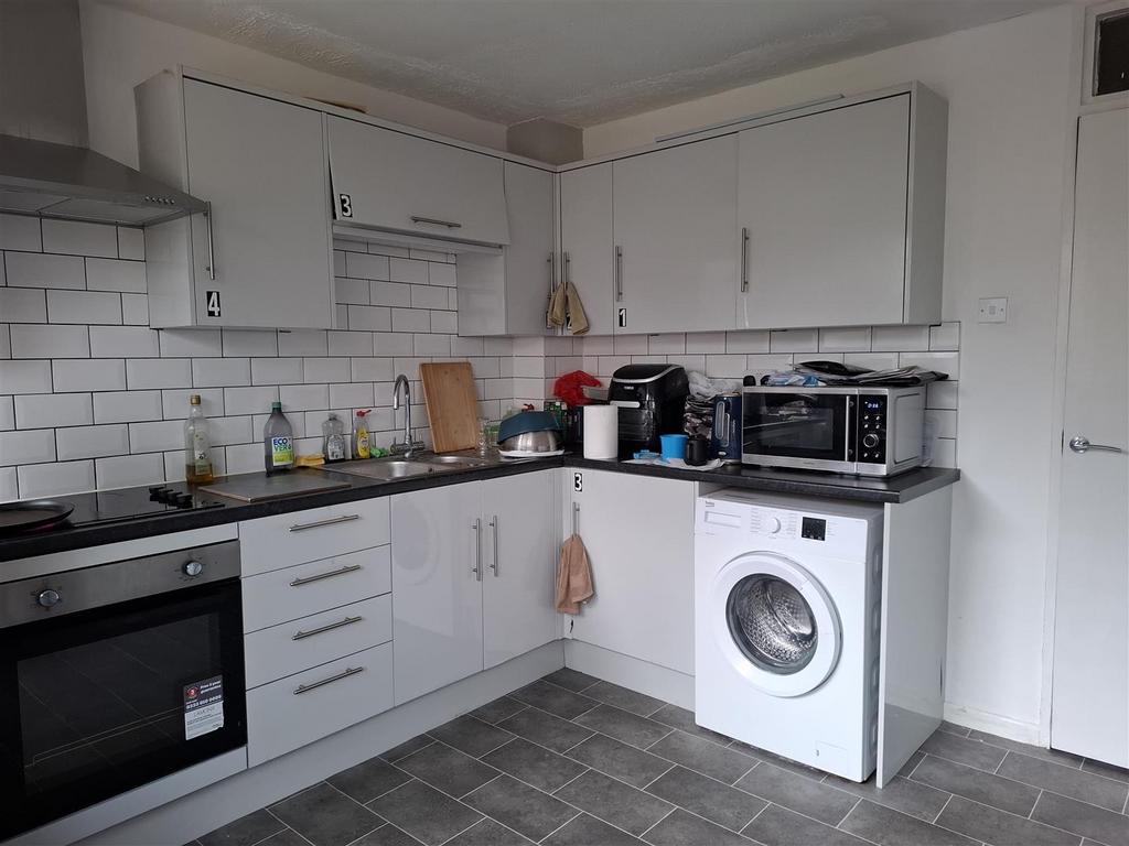 Kitchen.jpg