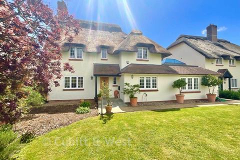 4 bedroom detached house for sale, The Hamlet, Littlehampton BN17