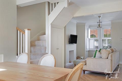 37 Allnutts Road, Epping, CM16 7BE