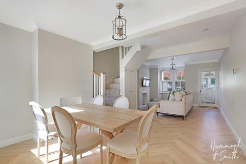 37 Allnutts Road, Epping, CM16 7BE