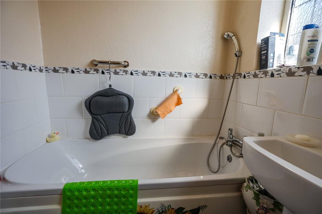 Bathroom (2)