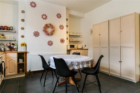 10 Aireside, Cononley, Keighley, BD20 8LT