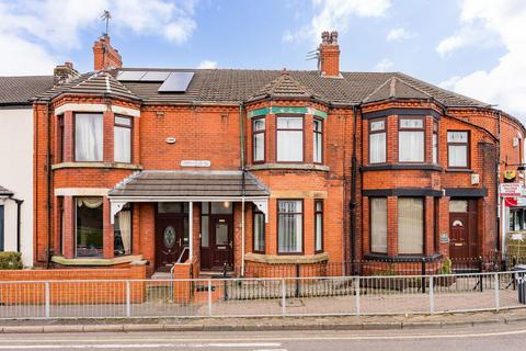 4 bedroom terraced house for sale, Birchfield Road, Widnes WA8