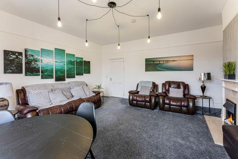4 bedroom terraced house for sale, Birchfield Road, Widnes WA8