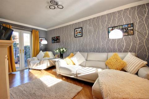 undefined, Nolloth Crescent, Beverley