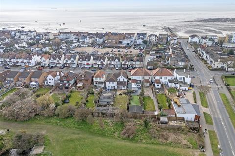undefined, Shaftesbury Avenue, Thorpe Bay, Essex, SS1