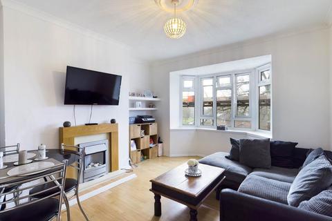 91 Restons Crescent, London, SE9 2JD