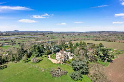 Flat 2a, Bevere House Bevere Green, Bevere, Worcester, WR3 7RG