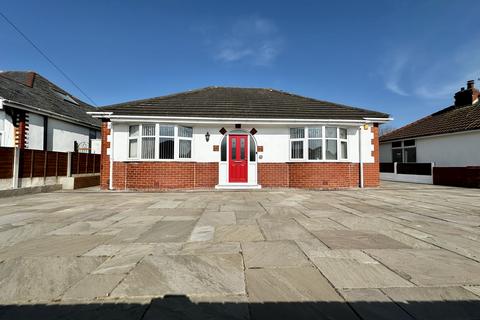 4 bedroom bungalow for sale, Fleetwood Road, Cleveleys FY5