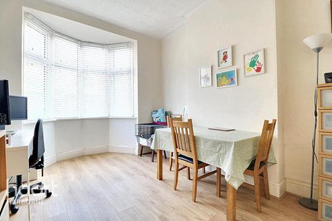 3 bedroom terraced house for sale, Linden Road, Smethwick