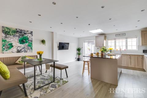 undefined, Brantwood Road, London, N17
