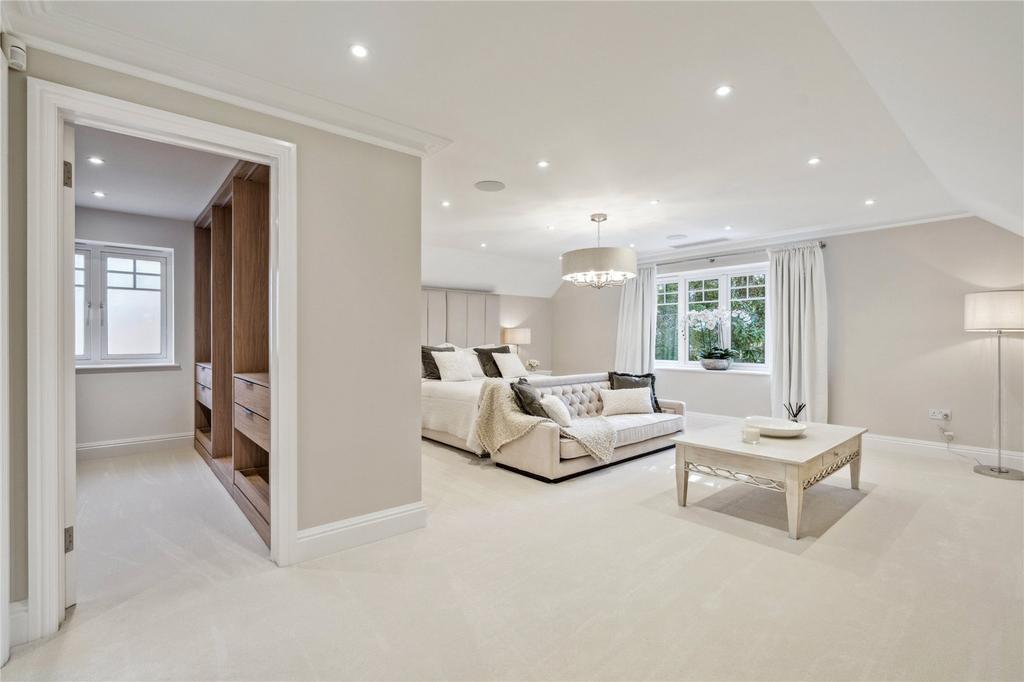 Main Bedroom