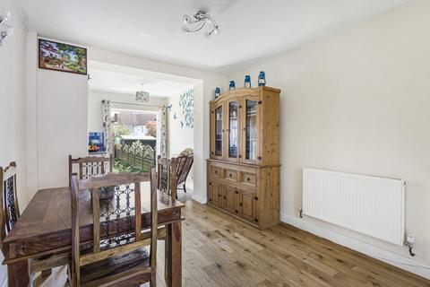 77 Wills Crescent, Whitton, Hounslow, TW3 2JE