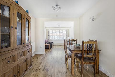 77 Wills Crescent, Whitton, Hounslow, TW3 2JE
