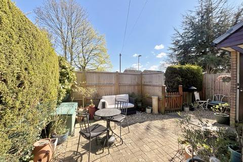 4 Cheviot Way, Verwood, BH31 6UG