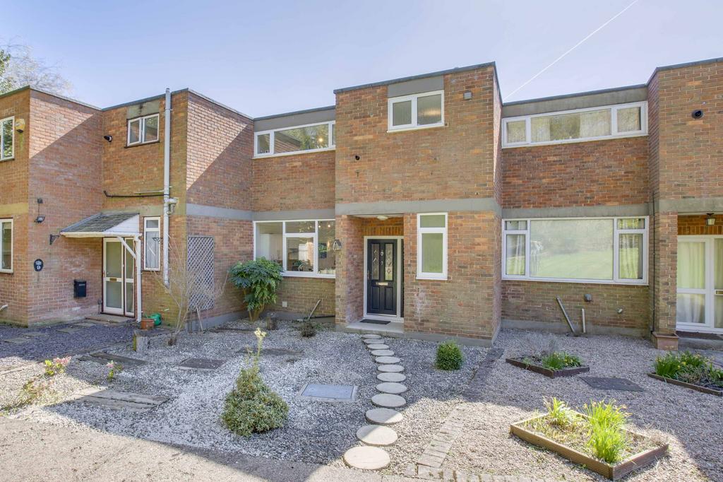 7 Eastern Drive, SL8 5 HQ (LOW RES)-13