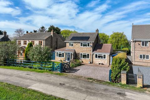 3 bedroom detached house for sale, Elloe Bank, Gorefield, PE13