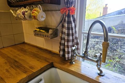 10 Albert Terrace, Drakewalls, Gunnislake, PL18 9DU