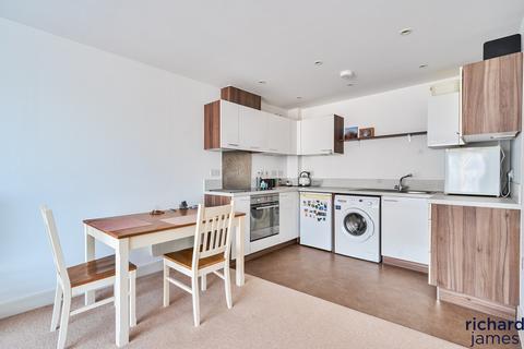 2 bedroom apartment for sale, Firefly Avenue, Swindon SN2