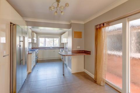 158 Birchfield Road, Redditch, B97 4LT