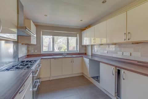 158 Birchfield Road, Redditch, B97 4LT