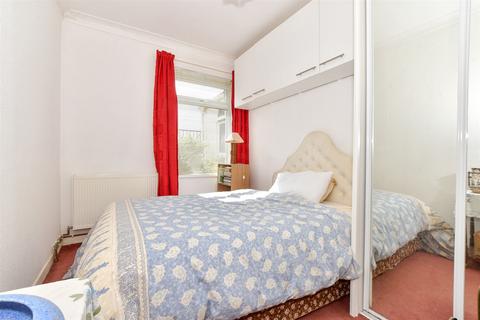 2 bedroom ground floor flat for sale, Rostrevor Court, Sandown PO36