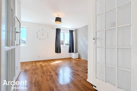 1 bedroom maisonette for sale, Wagtail Drive, Heybridge