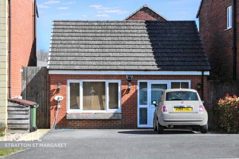 84 Biddestone Avenue, Coate, Swindon, SN3 6BJ