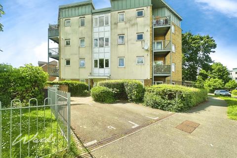 2 bedroom apartment to rent, Brishing Lane Maidstone ME15