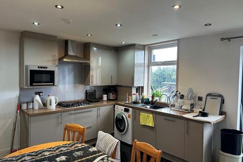 3 bedroom terraced house for sale, Prettywood, Bury BL9