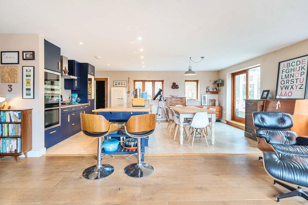 Open plan Kitchen/Living/Dining Area