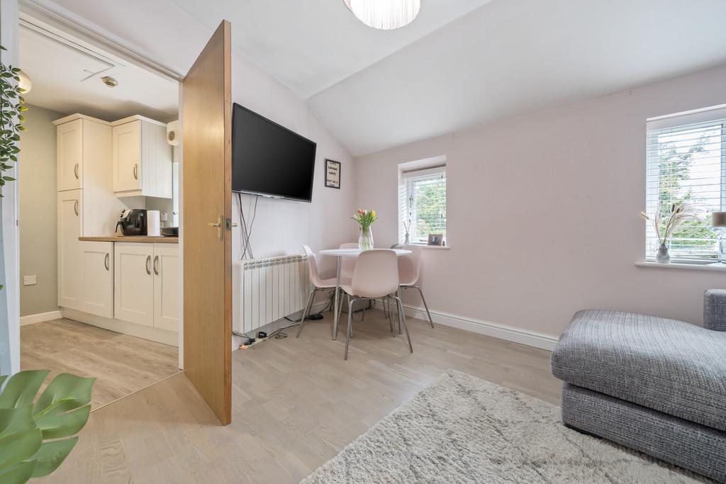 Open plan lviing / kitchen area