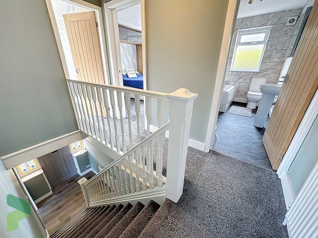 First floor stairs/ landing