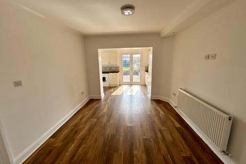 168 Upshire Road, Waltham Abbey, EN9 3PS