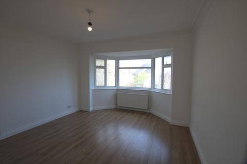 4 bedroom semi-detached house to rent, Perryn Road, London