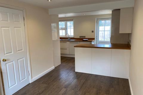 34 Fairfield Green, Churchinford, Taunton, TA3 7RR