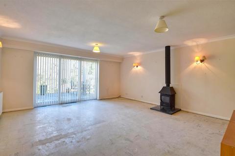 21 Haffenden Road, Tenterden, TN30 6QE